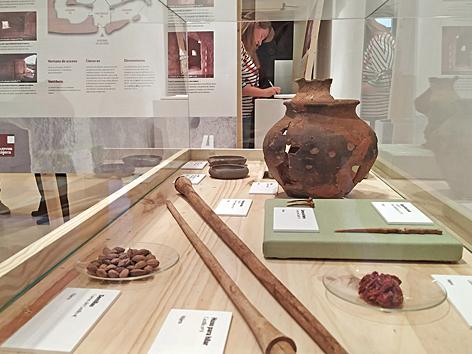 2. Exposición Cuevas de Nájera